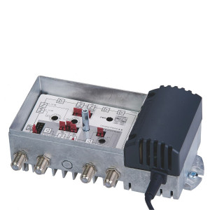 Triax GHV930 versterker 30dB met actief retourpad